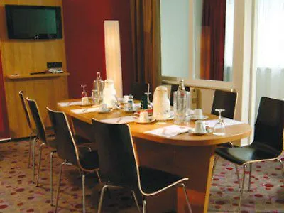Leonardo Airport Berlin Brandenburg 3* Шёнефельд