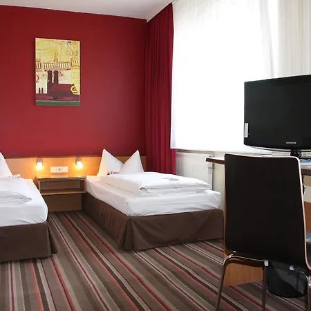 Отель Leonardo Airport Berlin Brandenburg 3*