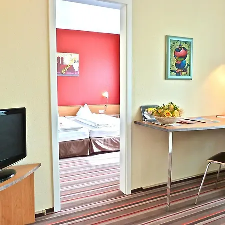 Leonardo Airport Berlin Brandenburg 3*