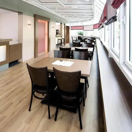 Leonardo Airport Berlin Brandenburg Отель 3*